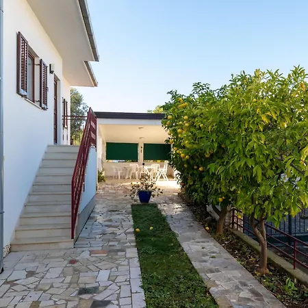 Dalero 1 By Interhome Apartamento *
